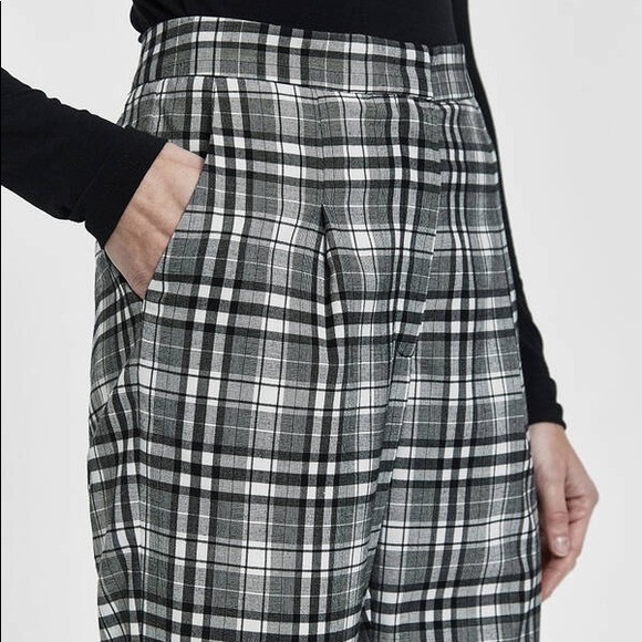 Need Supply Co. Mia Plaid Trouser in Black/White - Picture 5 of 8